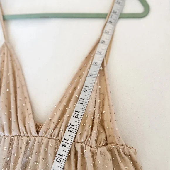 Elegant Gold Evening Gown - Picture 5 of 5